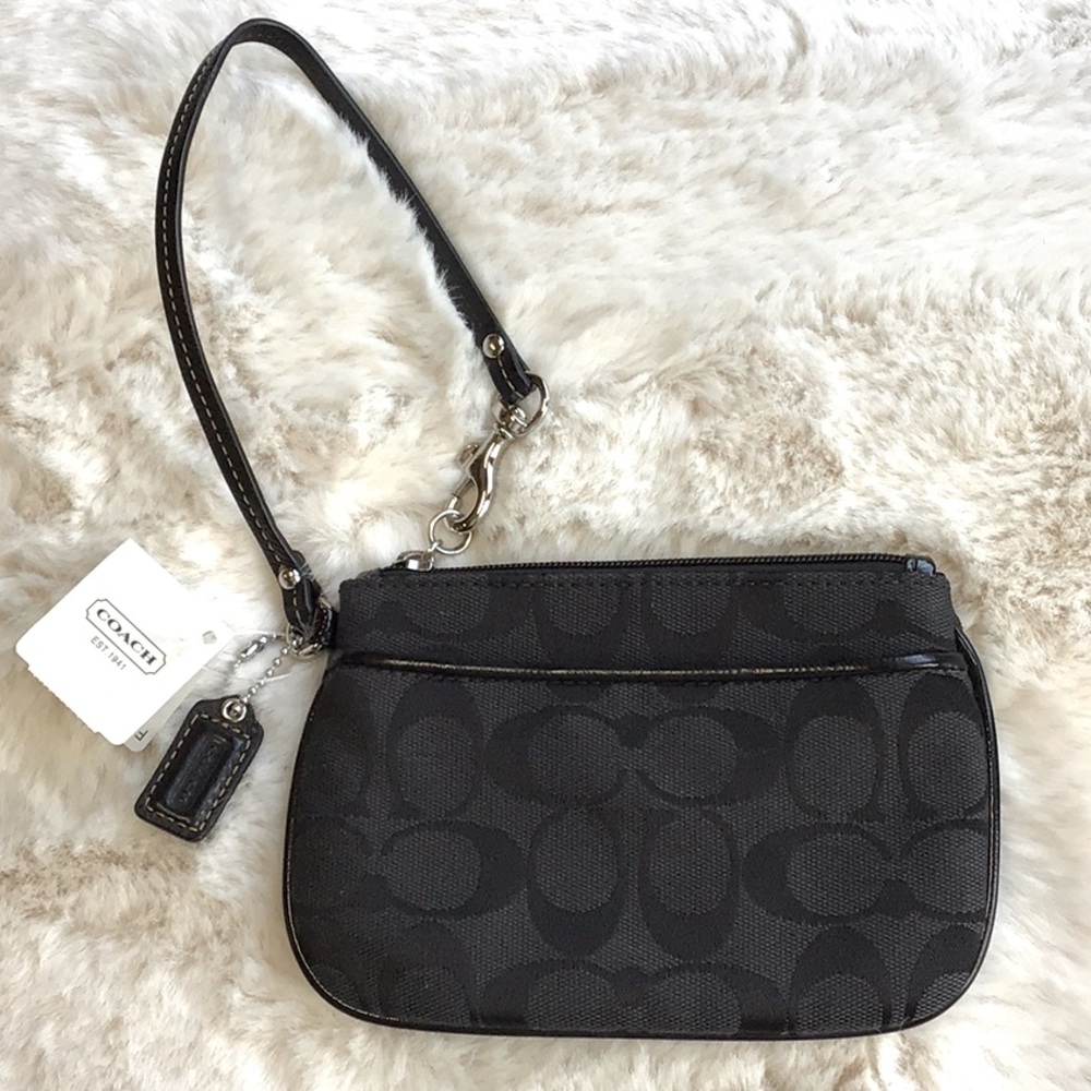 Coach Signature Wristlet Black NEW
